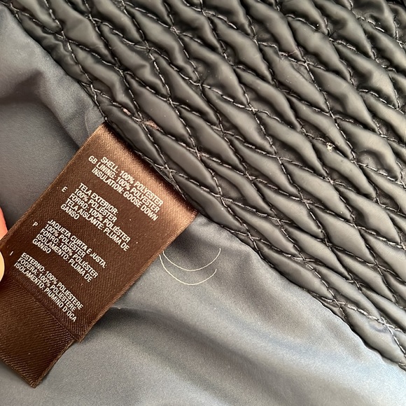 North Face Jacket - Picture 9 of 10